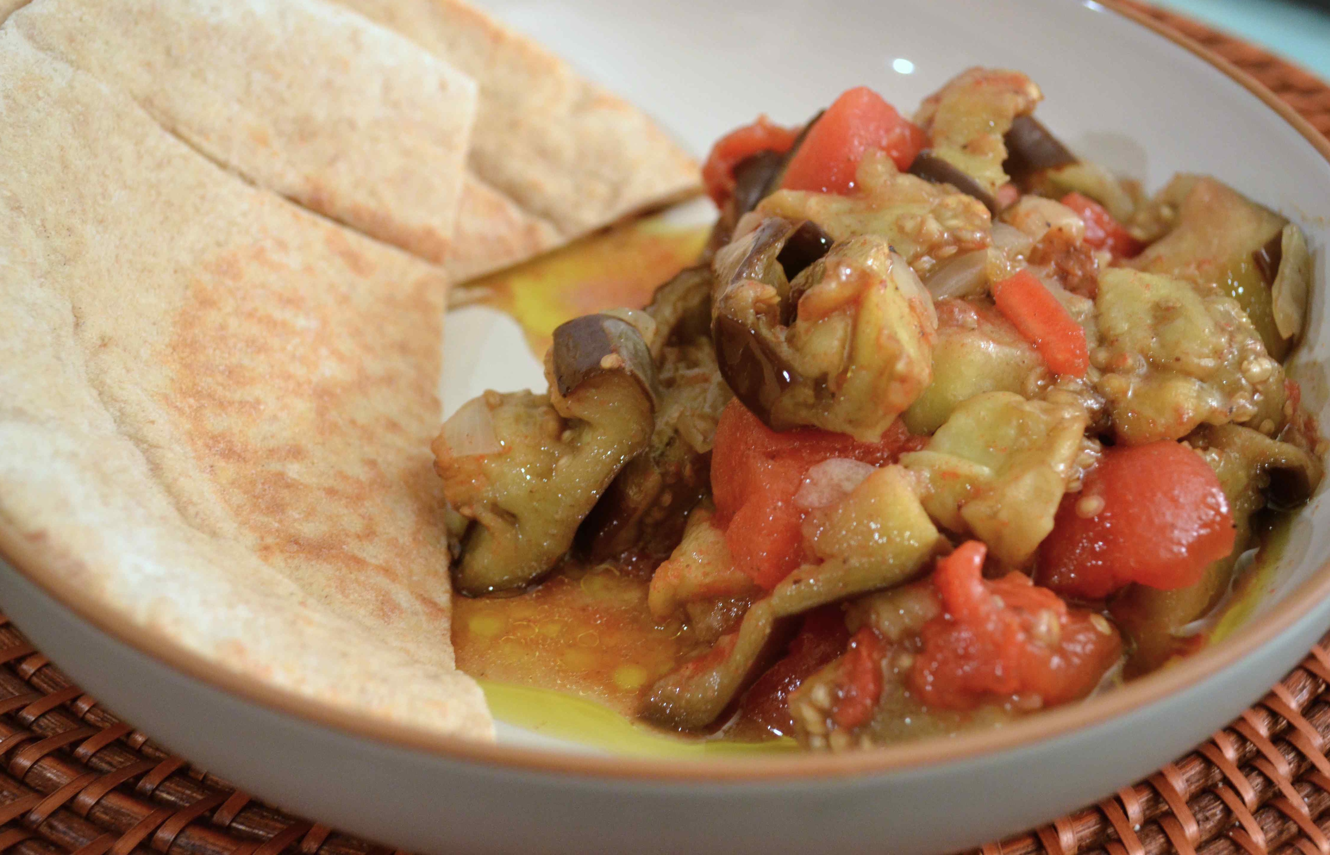 Arabic Food Made Easy Measuring Cups, Optional